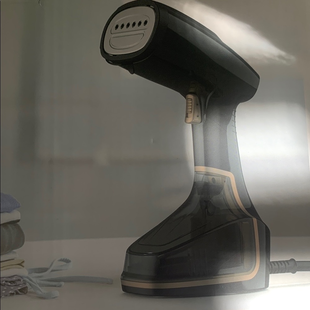 Sundu Handheld Garment Steamer - Picture 4 of 4